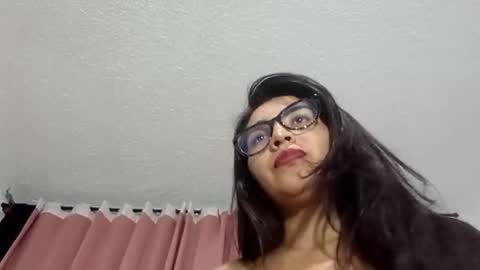 alicee_moon2 online show from 3, 12, 2025