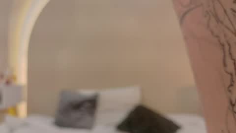 Snapshot of alicee_rodriguez chatting on 25, 5, 2026 alice online show from 25, 5, 2026