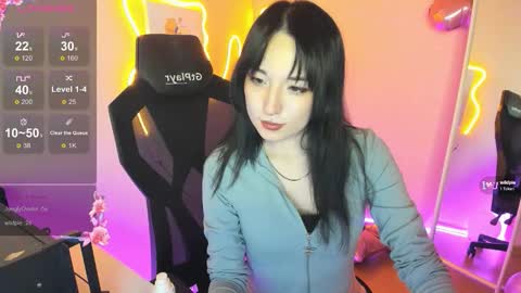 Snapshot of aliceeinwonderlanddd chatting on 1, 2, 2026 Alice online show from 1, 2, 2026