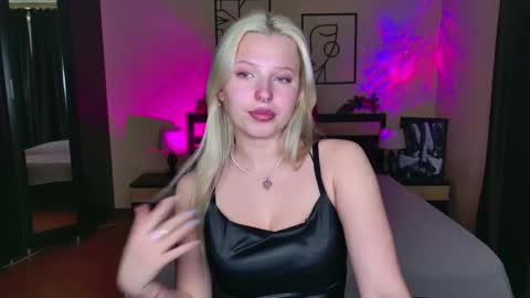 Snapshot of alicefreman chatting on 21, 3, 2026 Alice online show from 21, 3, 2026