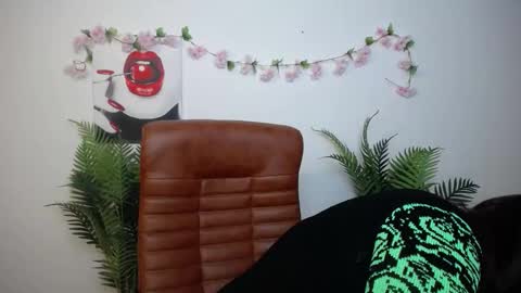 AliceInks online show from 7, 2, 2026