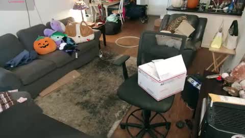 Snapshot of aliceliddell710 chatting on 27, 10, 2025 Alice Liddell online show from 27, 10, 2025