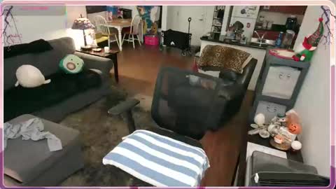 Snapshot of aliceliddell710 chatting on 15, 12, 2025 Alice Liddell online show from 15, 12, 2025