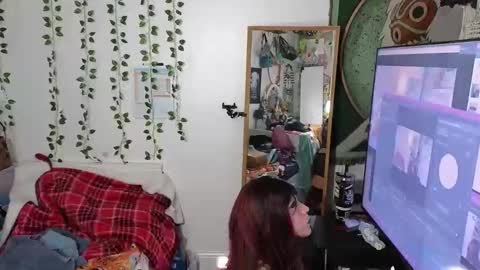 Snapshot of alicemadness99 chatting on 19, 10, 2025 AliceMadness online show from 19, 10, 2025