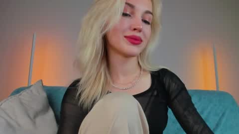 Snapshot of alicemonro chatting on 29, 5, 2026 alicemonro online show from 29, 5, 2026
