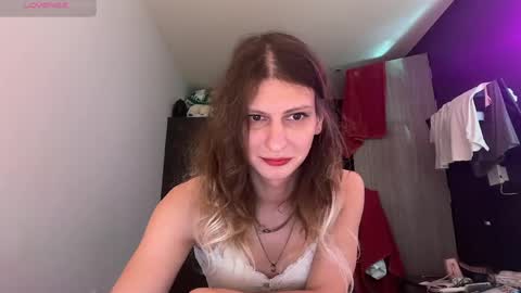 Snapshot of alicepinkhead chatting on 1, 5, 2026 AlicePinkhead online show from 1, 5, 2026