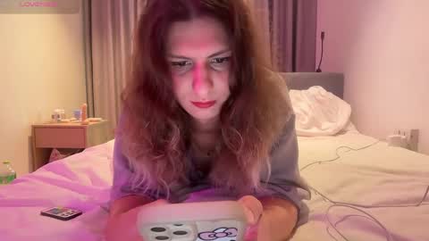 Snapshot of alicepinkhead chatting on 14, 5, 2026 AlicePinkhead online show from 14, 5, 2026