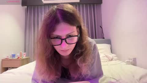 Snapshot of alicepinkhead chatting on 5, 6, 2026 AlicePinkhead online show from 5, 6, 2026