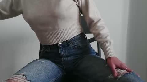 Snapshot of alicerabbithole03 chatting on 12, 1, 2026 Alice online show from 12, 1, 2026