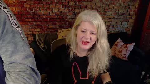 Alices Curiosity online show from 12, 1, 2025