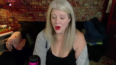 Alices Curiosity online show from 22, 1, 2025