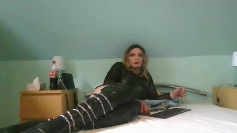 Alice online show from 21, 10, 2025