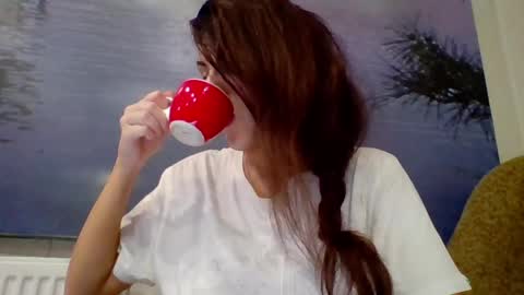 Snapshot of alicetailorrr chatting on 3, 6, 2026 AliceTailorrr online show from 3, 6, 2026