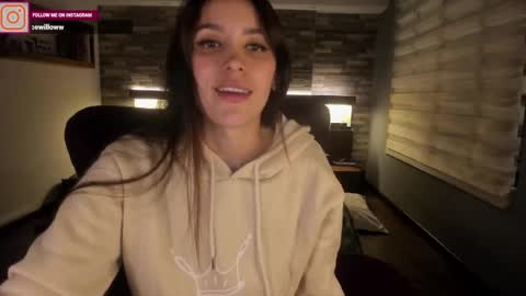 Alice online show from 5, 3, 2025