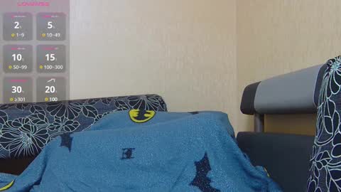 AliceWoolfy online show from 10, 2, 2025