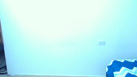 Snapshot of alicia_and_brandon chatting on 31, 1, 2025 CATALINA Y ANDRES online show from 31, 1, 2025
