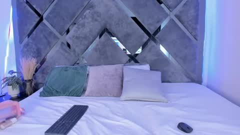 Alice  online show from 8, 1, 2025