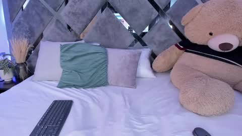 Alice  online show from 11, 1, 2025