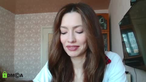 Alicia online show from 8, 3, 2025