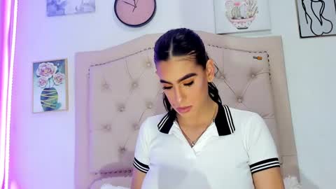       online show from 19, 2, 2025