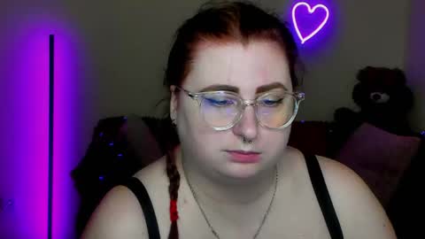 Snapshot of aliciaaared_kis chatting on 17, 4, 2026 Alicia online show from 17, 4, 2026