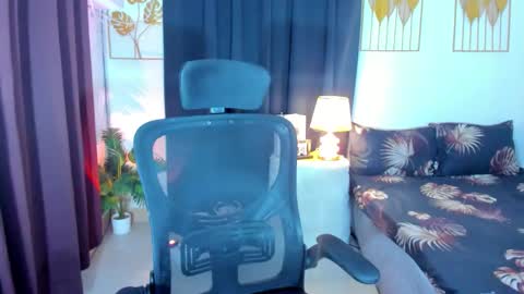 Snapshot of aliciacum chatting on 30, 10, 2025 aliciacum online show from 30, 10, 2025