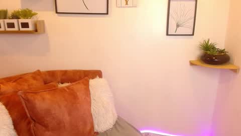 Snapshot of aliciacute__ chatting on 24, 9, 2025 aliciacute online show from 24, 9, 2025