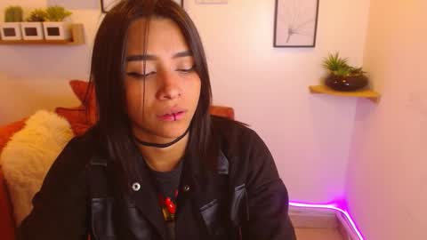 Snapshot of aliciacute__ chatting on 26, 9, 2025 aliciacute online show from 26, 9, 2025