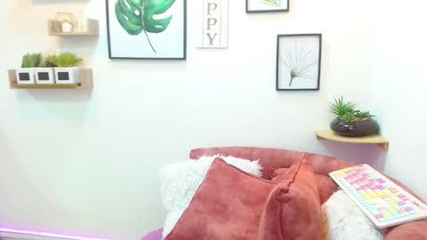 Snapshot of aliciacute__ chatting on 16, 10, 2025 aliciacute online show from 16, 10, 2025