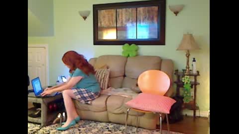 Snapshot of aliciadehart181 chatting on 16, 3, 2026 Alicia deHart Help me reach 1000 Followers. Its FREE online show from 16, 3, 2026