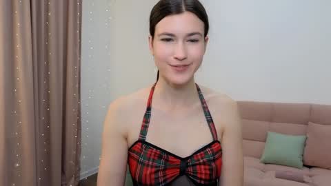 Snapshot of alicianoveli chatting on 31, 12, 2024 alicianoveli online show from 31, 12, 2024