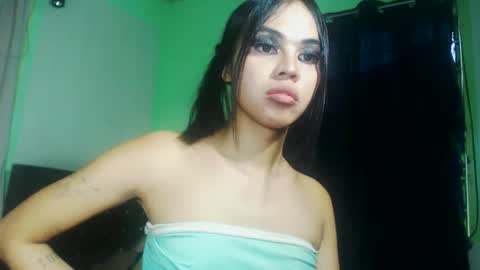 Snapshot of aliciasexyboom chatting on 25, 10, 2025 boomlc online show from 25, 10, 2025