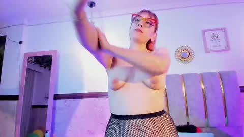  Alicia  online show from 14, 11, 2025