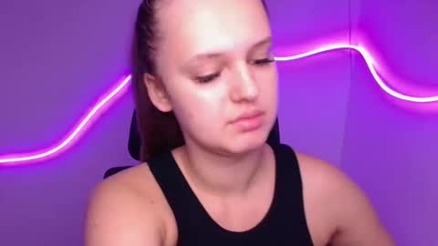 Snapshot of alicie_dream_ chatting on 23, 9, 2025 Alicie online show from 23, 9, 2025