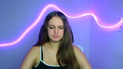 Snapshot of alicie_dream_ chatting on 26, 9, 2025 Alicie online show from 26, 9, 2025