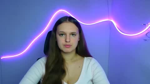 Snapshot of alicie_dream_ chatting on 27, 9, 2025 Alicie online show from 27, 9, 2025