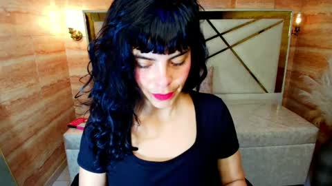 Snapshot of alie_martin_r chatting on 20, 4, 2026 Alie online show from 20, 4, 2026