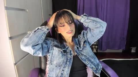 Snapshot of alien_universe chatting on 19, 2, 2025 Aiko Independent Model online show from 19, 2, 2025