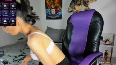 Snapshot of alien_universe chatting on 25, 9, 2025 Aiko Independent Model online show from 25, 9, 2025