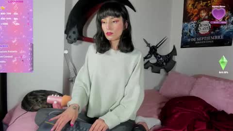 Snapshot of alien_universe chatting on 24, 10, 2025 Aiko Independent Model online show from 24, 10, 2025