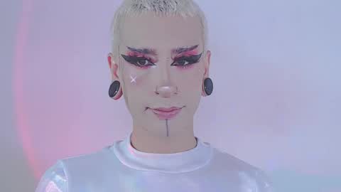 Snapshot of alienexxx chatting on 2, 2, 2026 online show from 2, 2, 2026