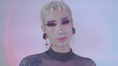 Snapshot of alienexxx chatting on 28, 2, 2026 online show from 28, 2, 2026