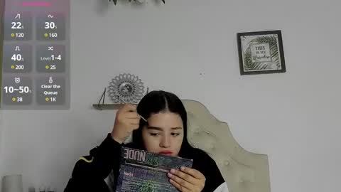 aliice_walker_ online show from 3, 2, 2025