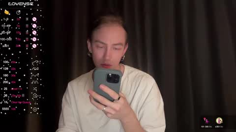 Snapshot of alina_flow chatting on 8, 12, 2024 Alexa online show from 8, 12, 2024