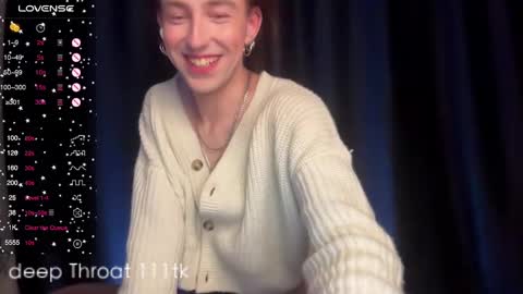 Snapshot of alina_flow chatting on 2, 1, 2025 Alexa online show from 2, 1, 2025