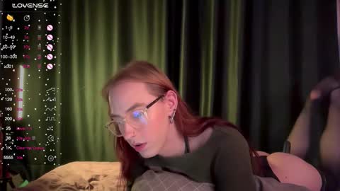 Snapshot of alina_flow chatting on 25, 9, 2025 Alexa online show from 25, 9, 2025