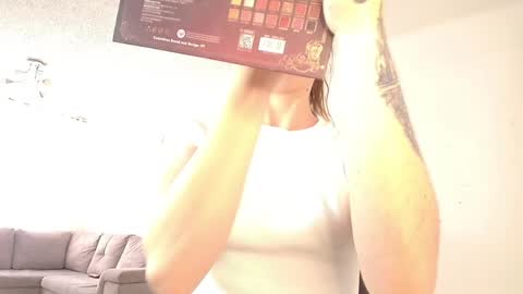 Snapshot of alina_lee01 chatting on 21, 5, 2026 NYX online show from 21, 5, 2026