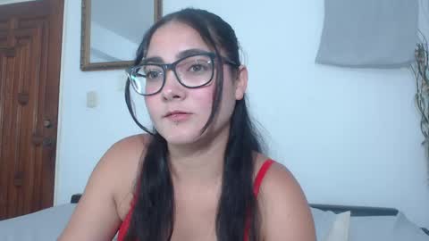 Snapshot of alina_seduction chatting on 7, 6, 2026 Alina online show from 7, 6, 2026
