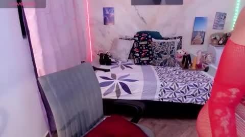 alinabozz1 online show from 11, 1, 2026