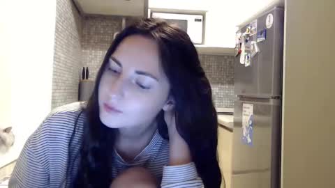 Snapshot of alinajames1 chatting on 19, 1, 2025 alinajames1 online show from 19, 1, 2025